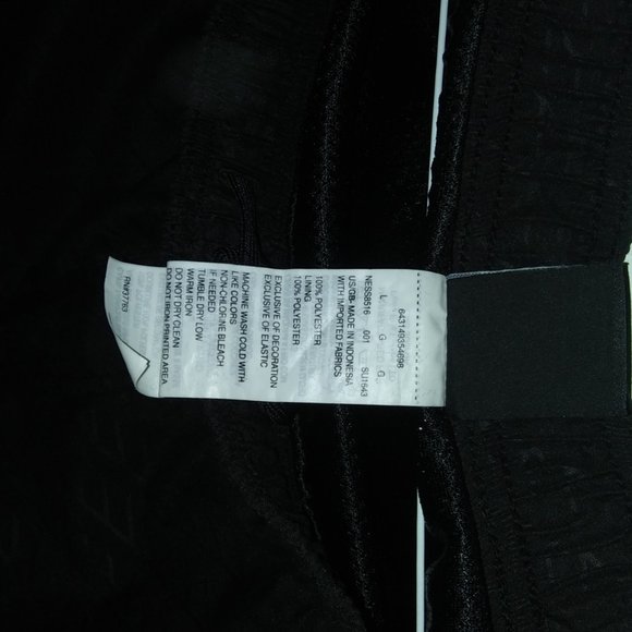 Nike shorts - Picture 6 of 6